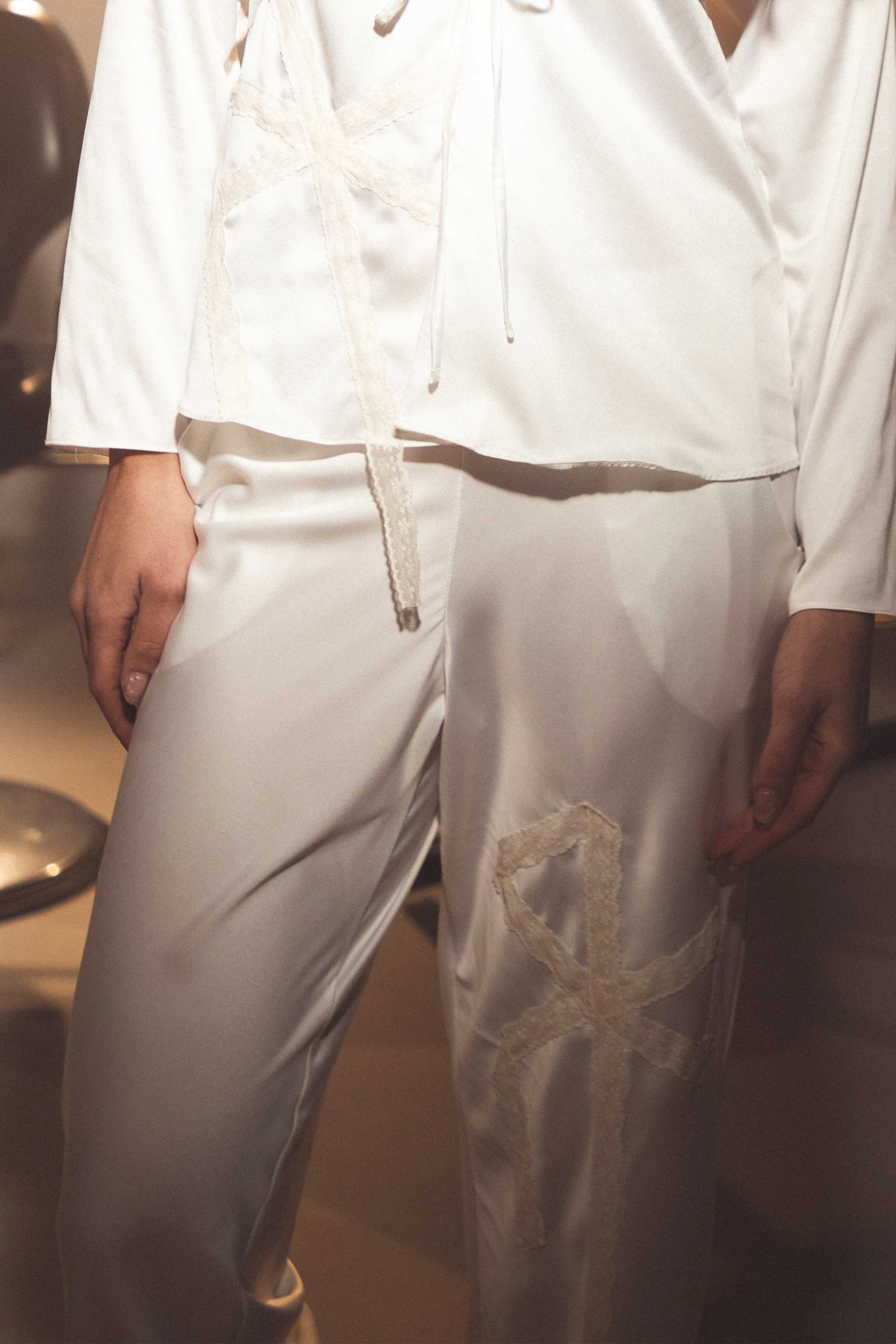 PANTALON ELLIPSE VOLVER CRUDO