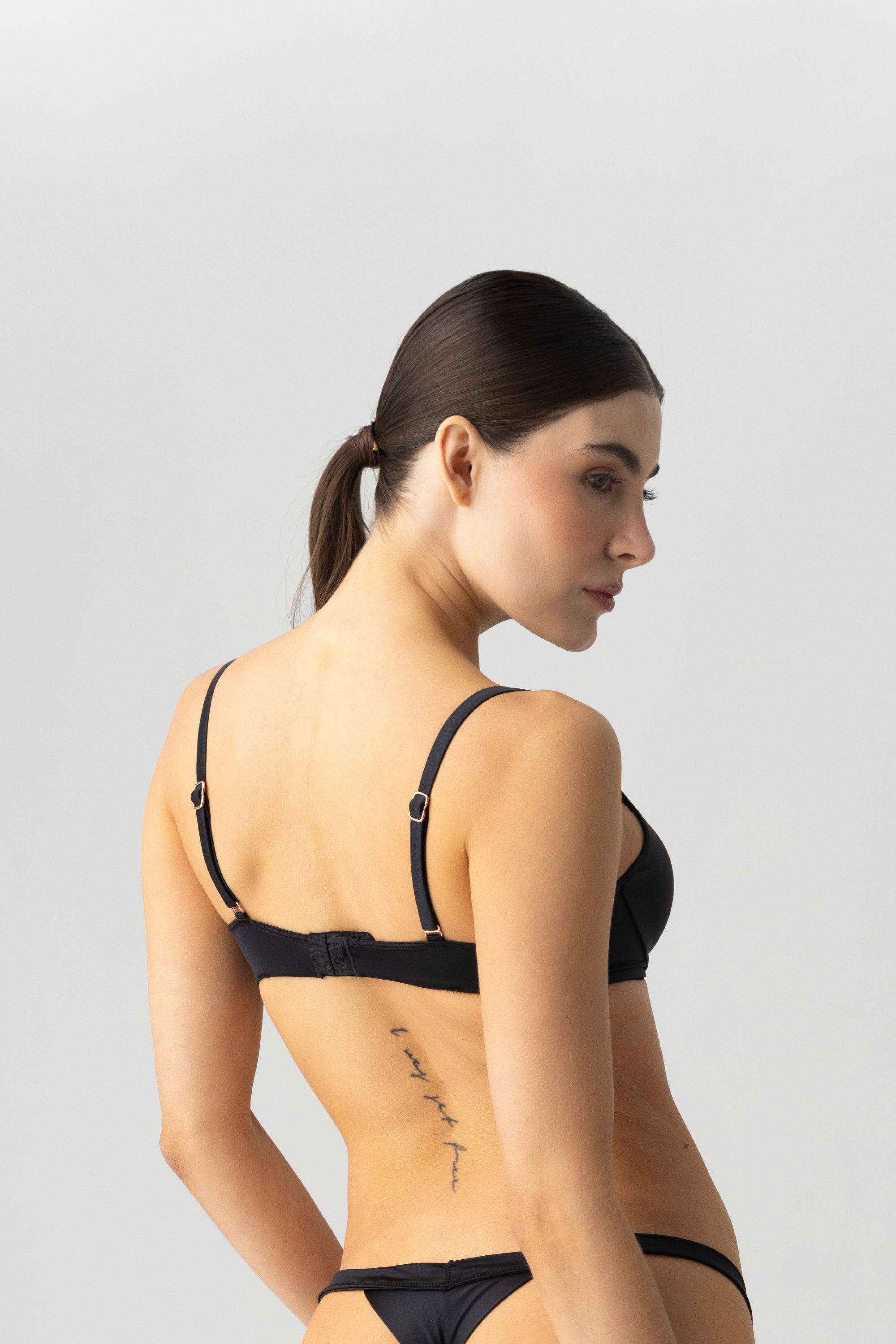 BRASIER ELLIPSE CON ARO INVISIBLE GLOWY & SILKY NEGRO