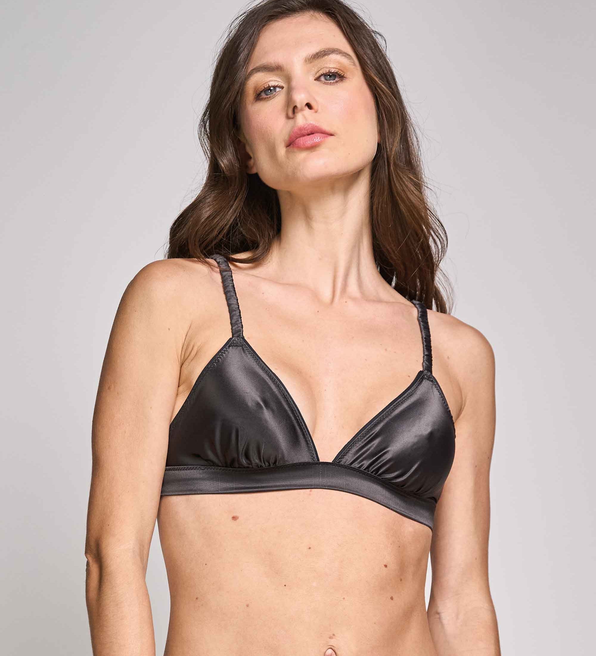 BRALETTE-LISO-ELLIPSE-TOTALCOMODIDAD-NEGRO-WEB.jpg