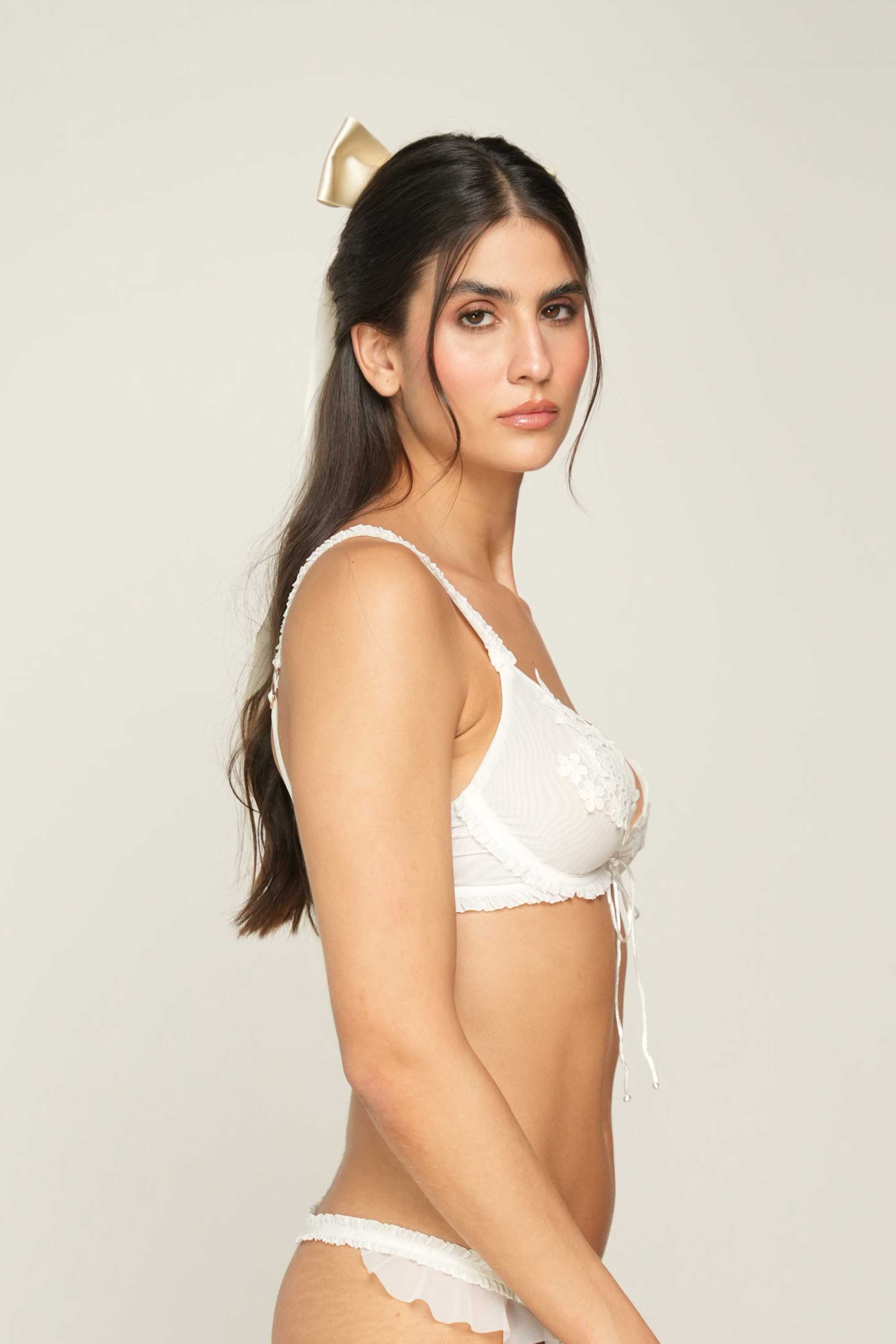 BRA CON ARO ELLIPSE BY SARA RESTREPO CRUDO