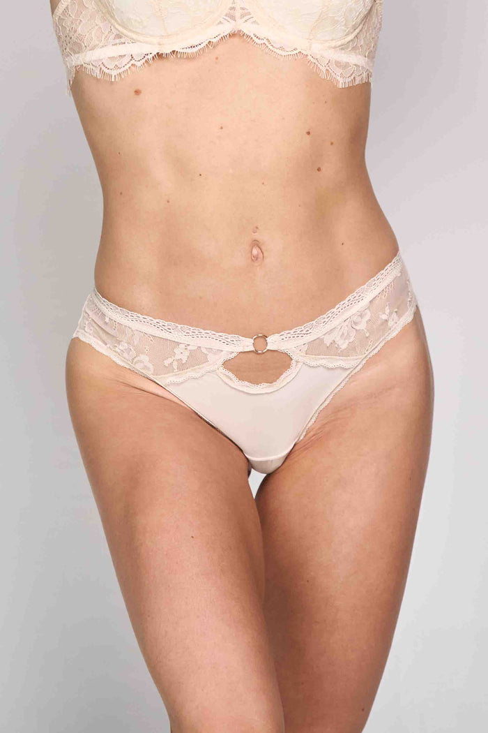 CULOTTE SEXY ELLIPSE PERLA