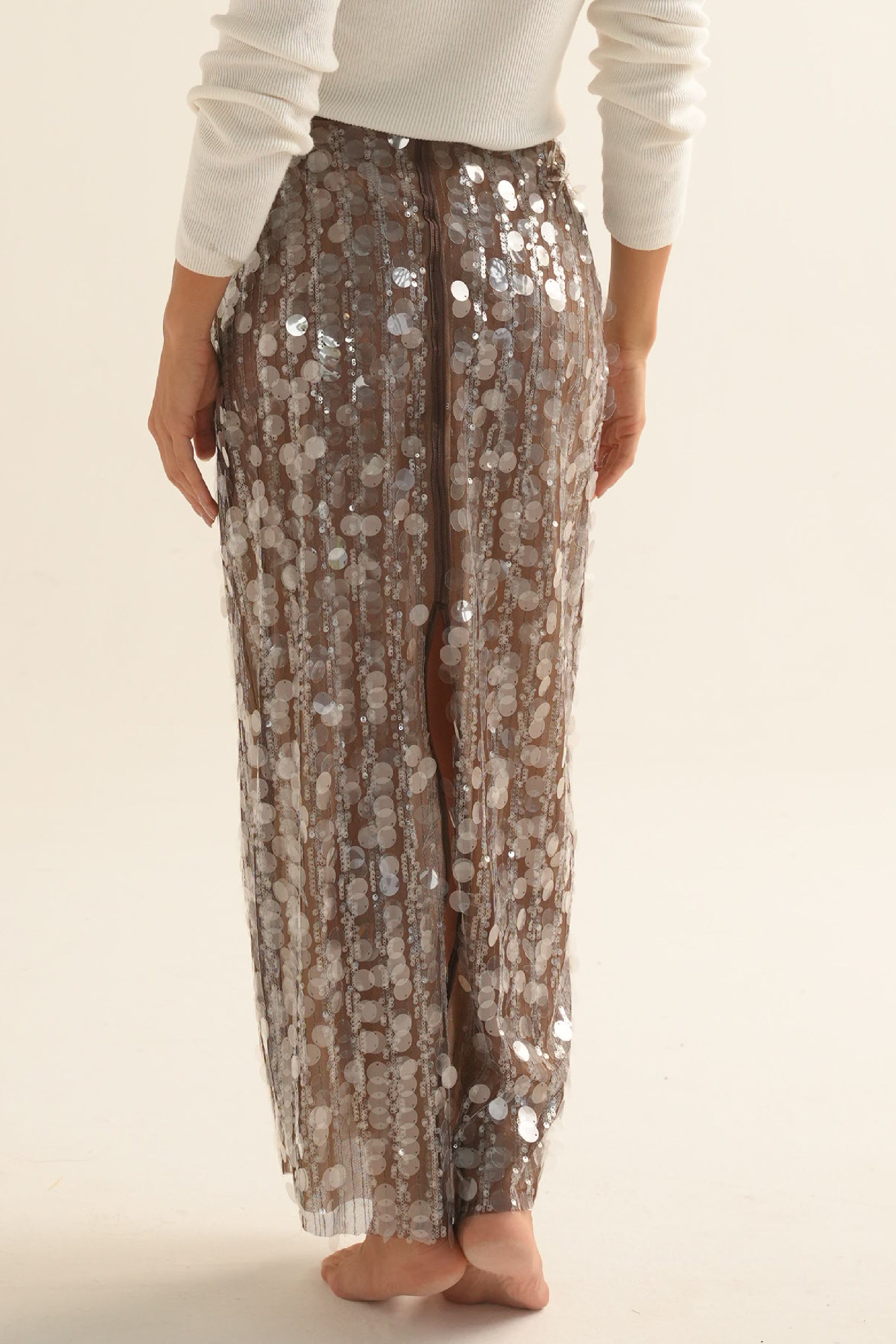 FALDA LENTEJUELAS ELLIPSE BY SARA RESTREPO CAFÉ