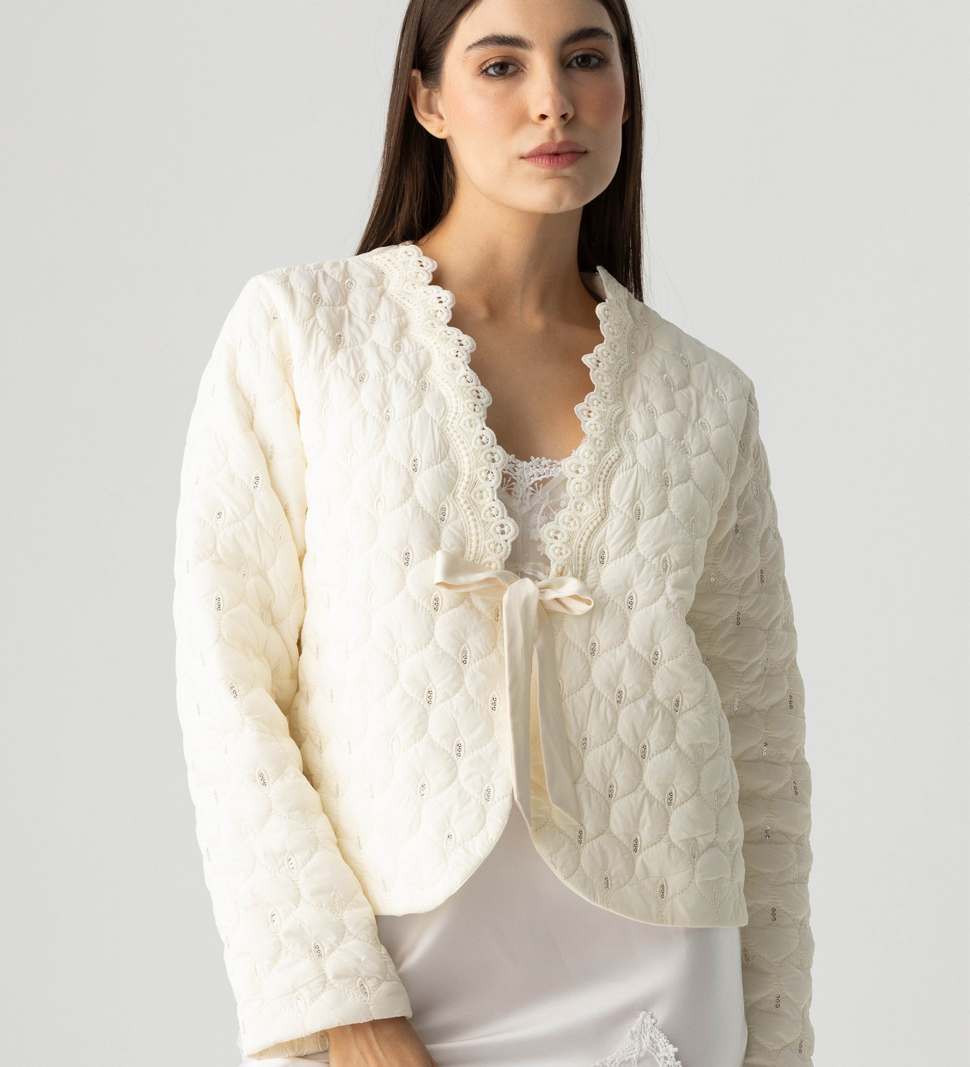 MODELOWEBRITUAL_CHAQUETAANT.jpg