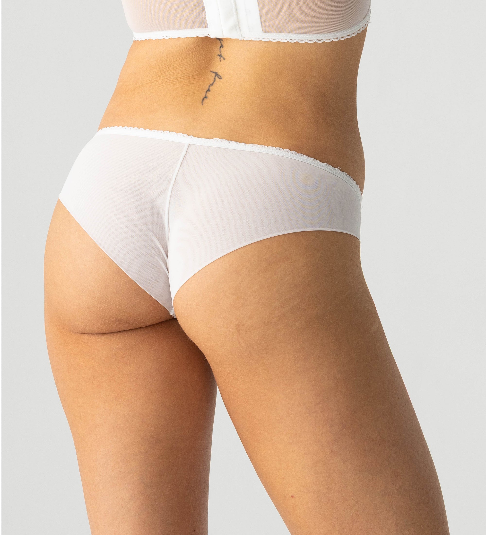 MODELOWEBRITUAL_CULOTTEPOST.jpg