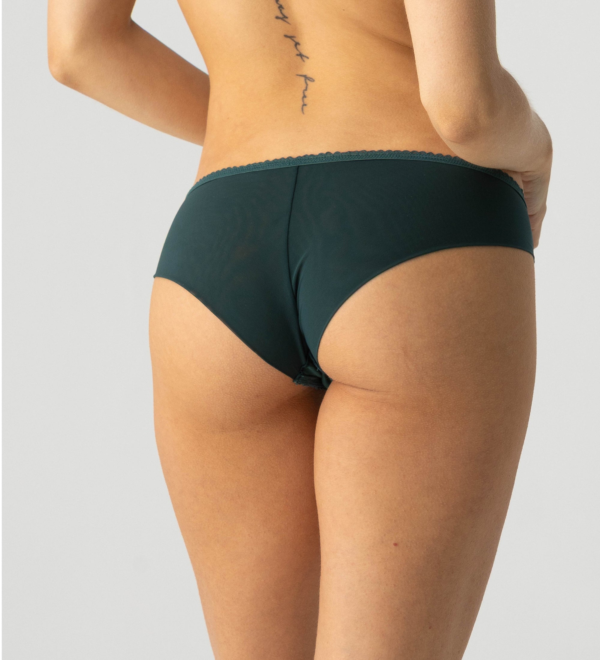 MODELOWEBRITUAL_CULOTTEPOST2.jpg