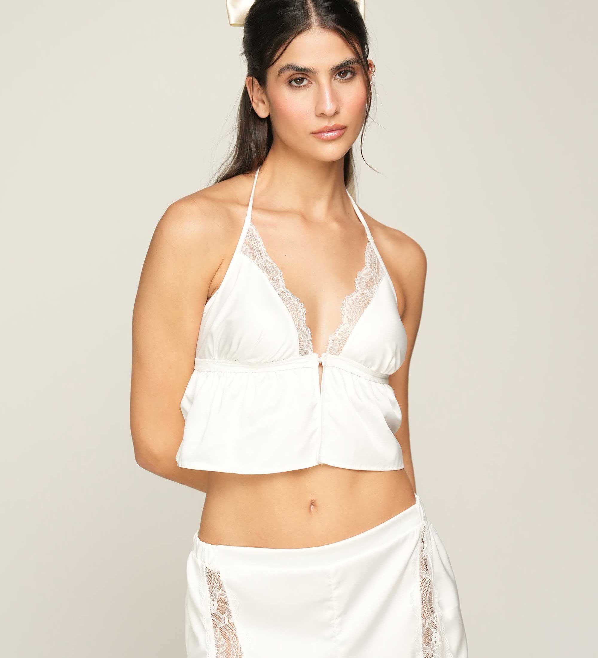 PIJAMA-SHORT-ELLIPSE-BY-SARA-RESTREPO-WEB-FRENTE_a40298dd-e472-4d14-b308-ea14246cf45b.jpg