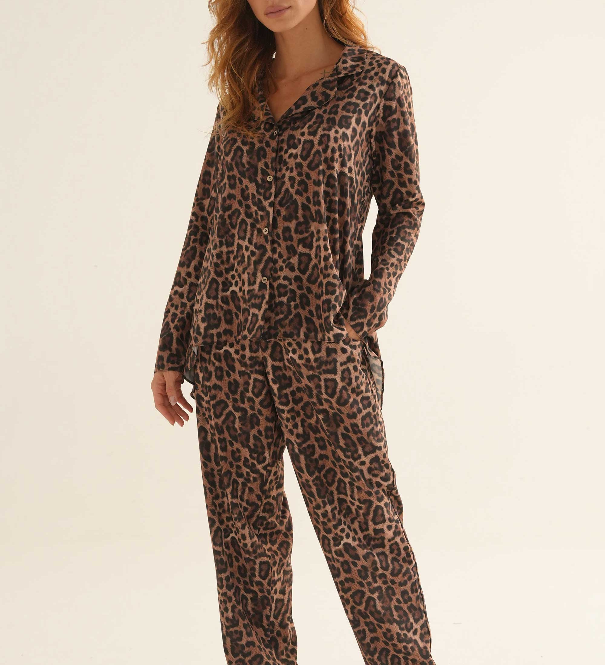 PIJAMAPANTALON-ELLIPSE-ESTAMPADA-WEB-FRONT.jpg