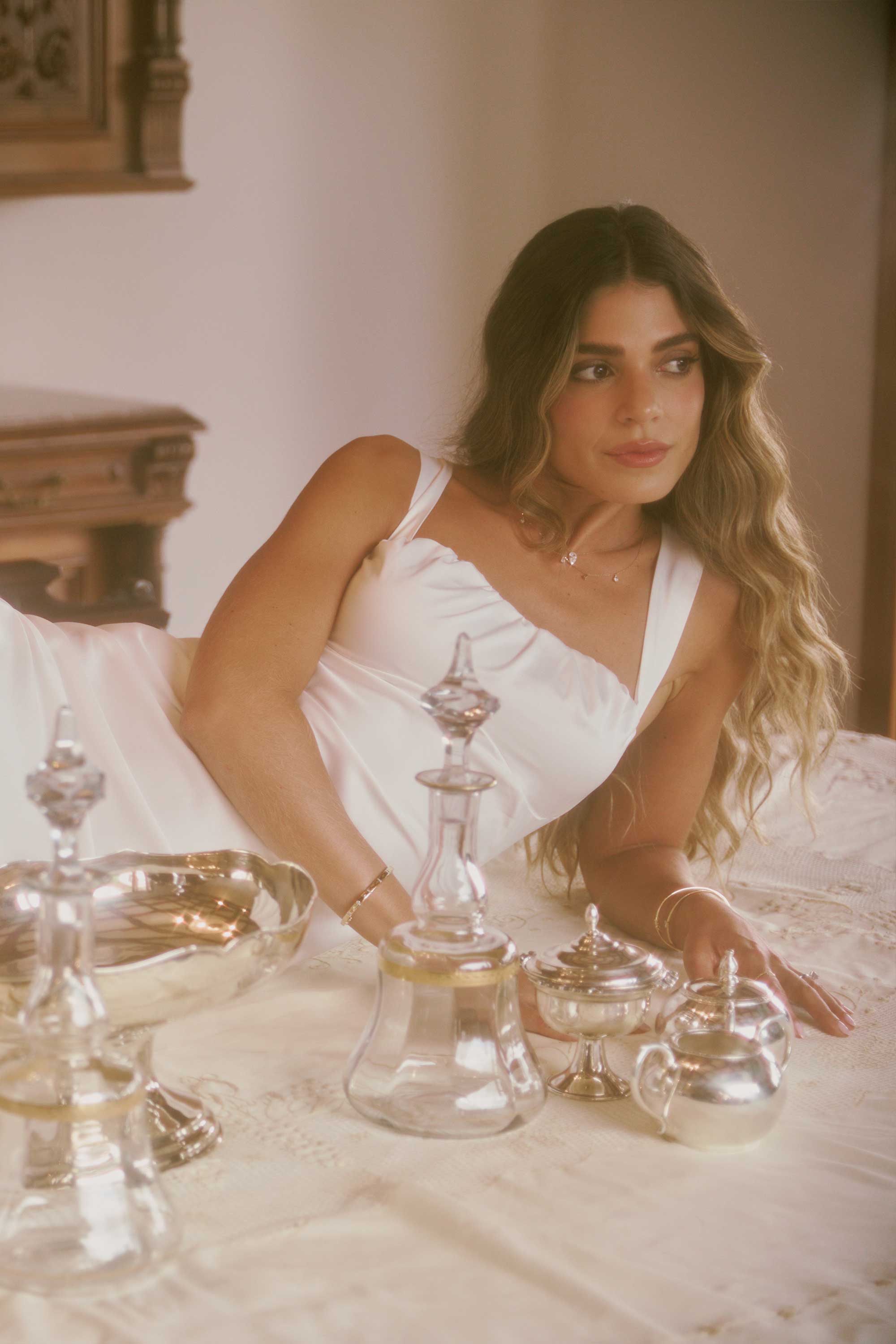 VESTIDO ELLIPSE BY SARA RESTREPO CRUDO