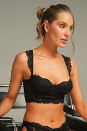 BRASIER BUSTIER ELLIPSE CON ARO Y ENCAJE TOTAL COMODIDAD VINTAGE NEGRO
