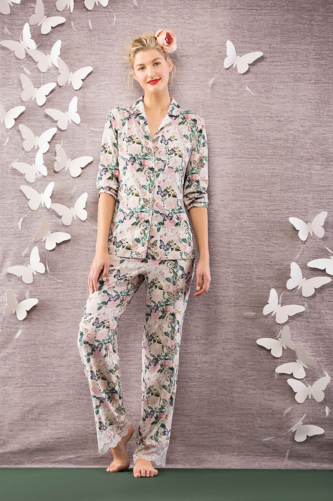 Conjunto de Pijama Mariposas estampado