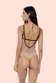 BODY CON ARO ELLIPSE EN TUL LUZ PIEL
